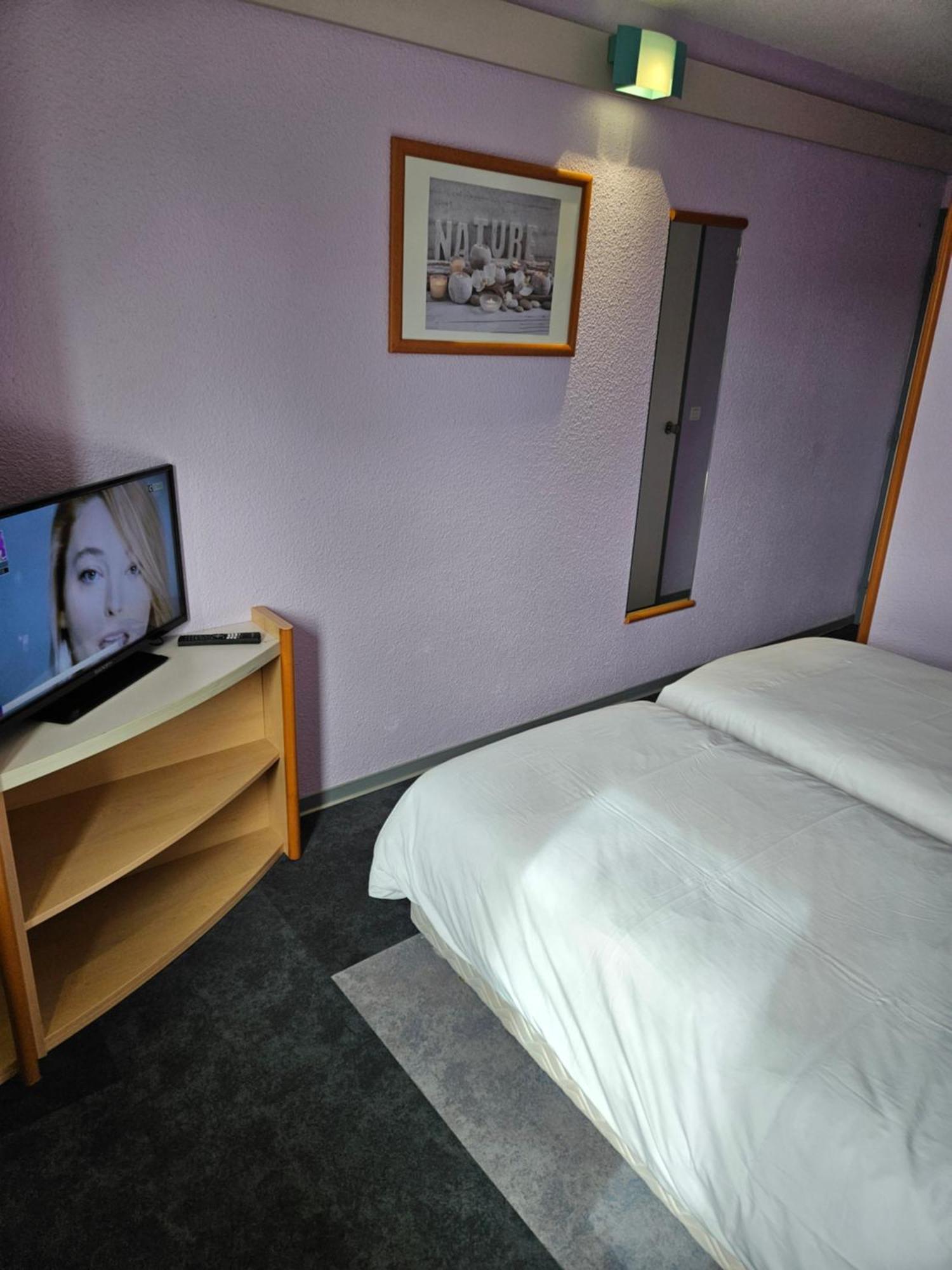 Hotel Bonanite Villers Cotterets Bagian luar foto